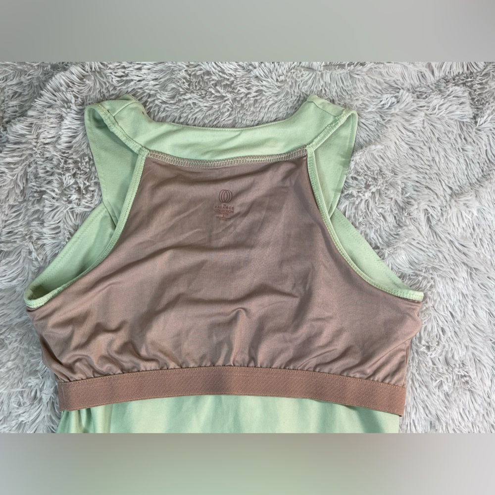 ⭐️Balance Collection Green Ruched Tank Top - Picture 4 of 7